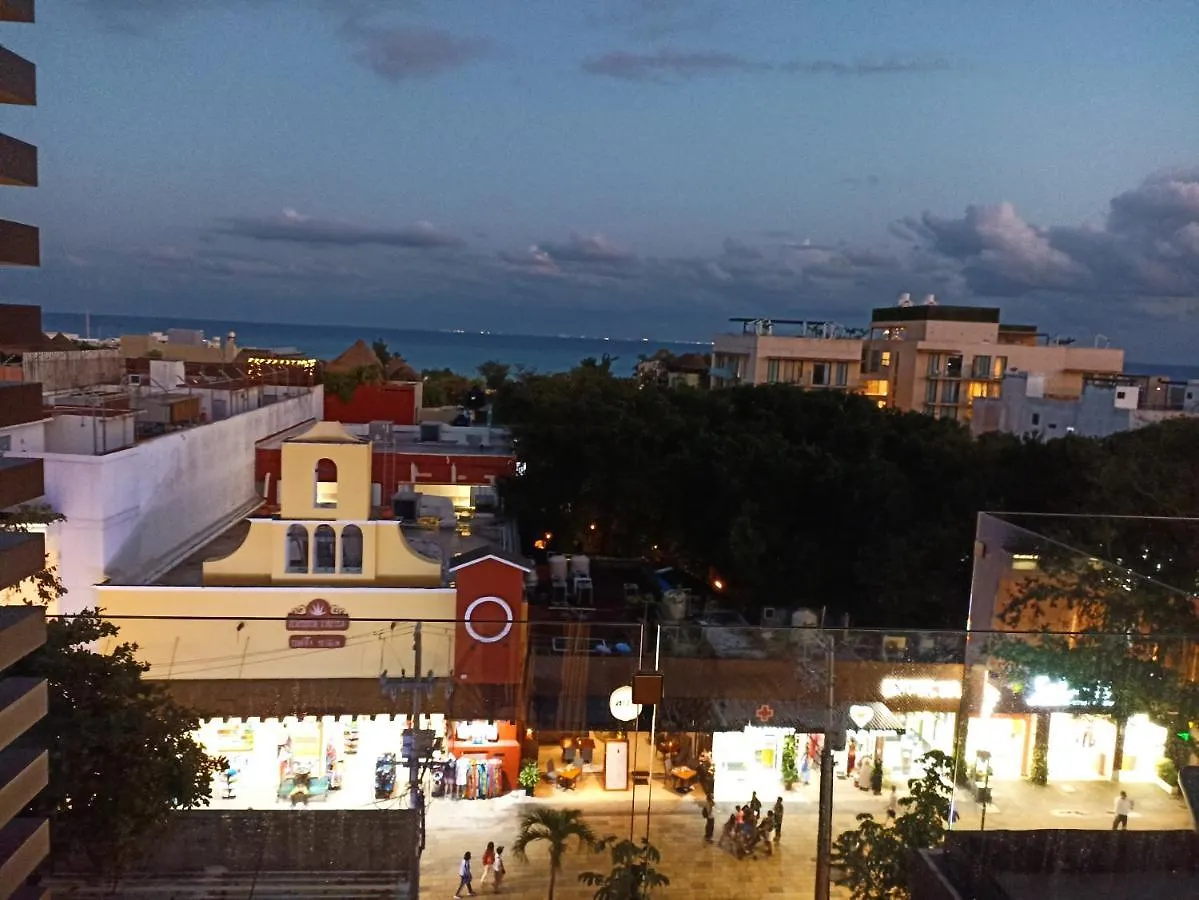 Suite Lujo Recien Construido En Quinta Avenida Playa del Carmen Mexiko